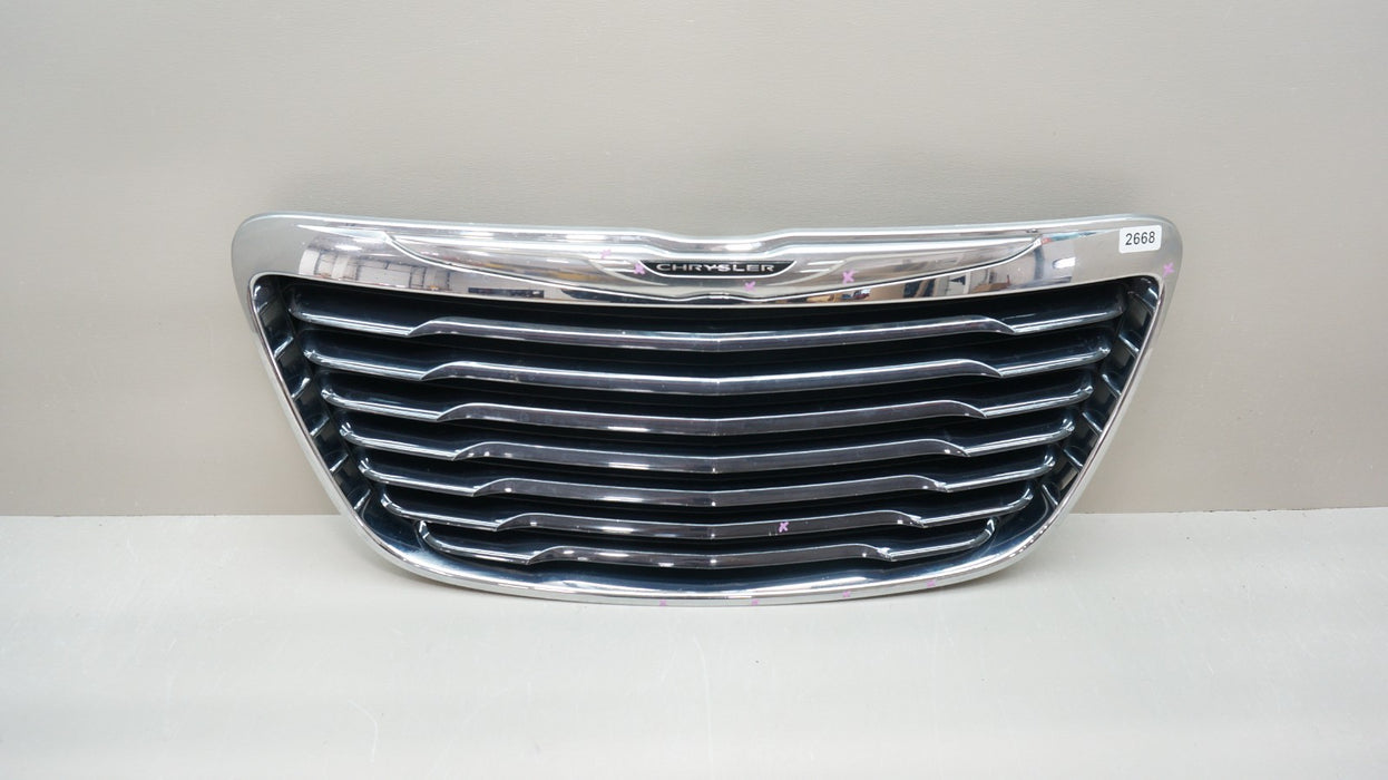 2011-2014 CHRYSLER 300 300C FRONT BUMPER RADIATOR CHROME GRILLE OEM