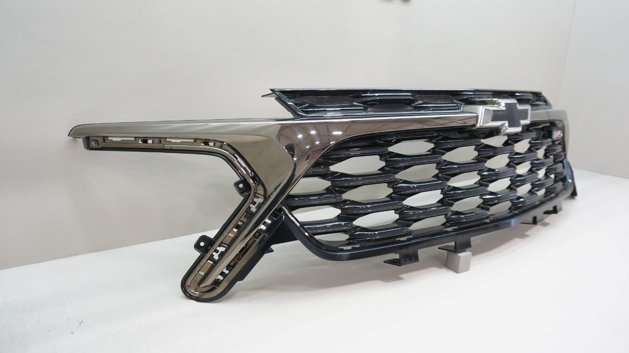 2024-2025 CHEVROLET TRAX RS FRONT BUMPER RADIATOR GRILLE OEM 42780278