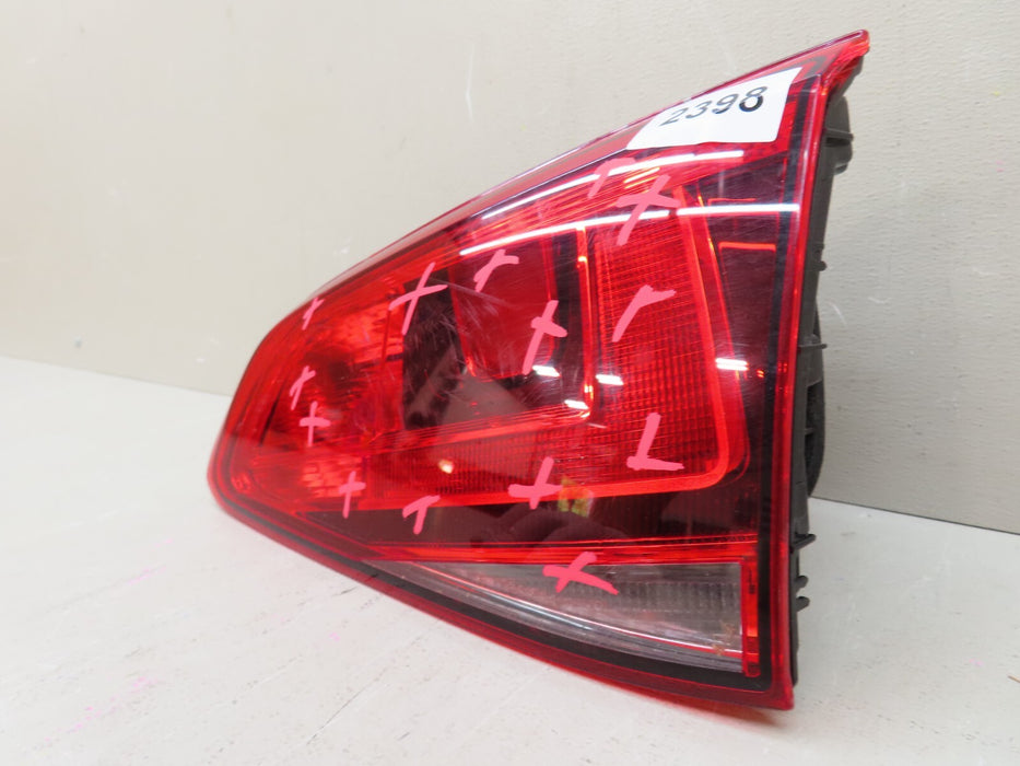 2015-2017 VOLKSWAGEN GTI REAR RIGHT INNER TAIL LIGHT STOP LAMP OEM 5GM945094A