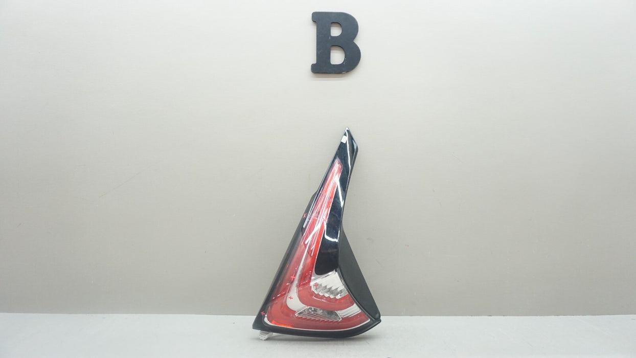 2015-2018 NISSAN MURANO REAR RH RIGHT PASSENGER SIDE TAIL LIGHT OEM