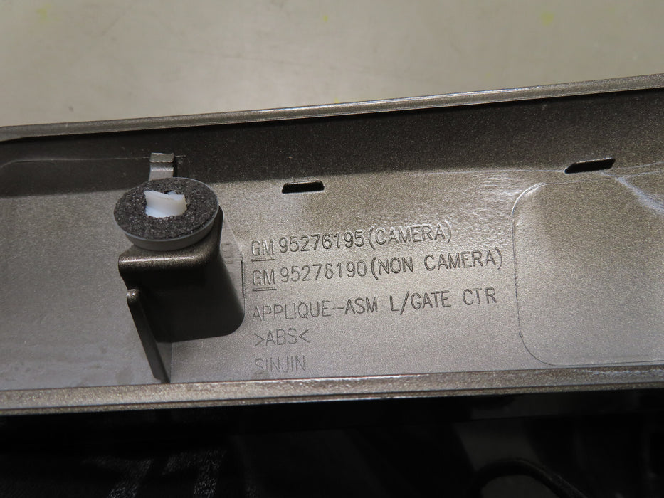 2013-2018 CHEVROLET TRAX TRUNK REAR MOLDING PANEL OEM W/O CAMERA P#95276190