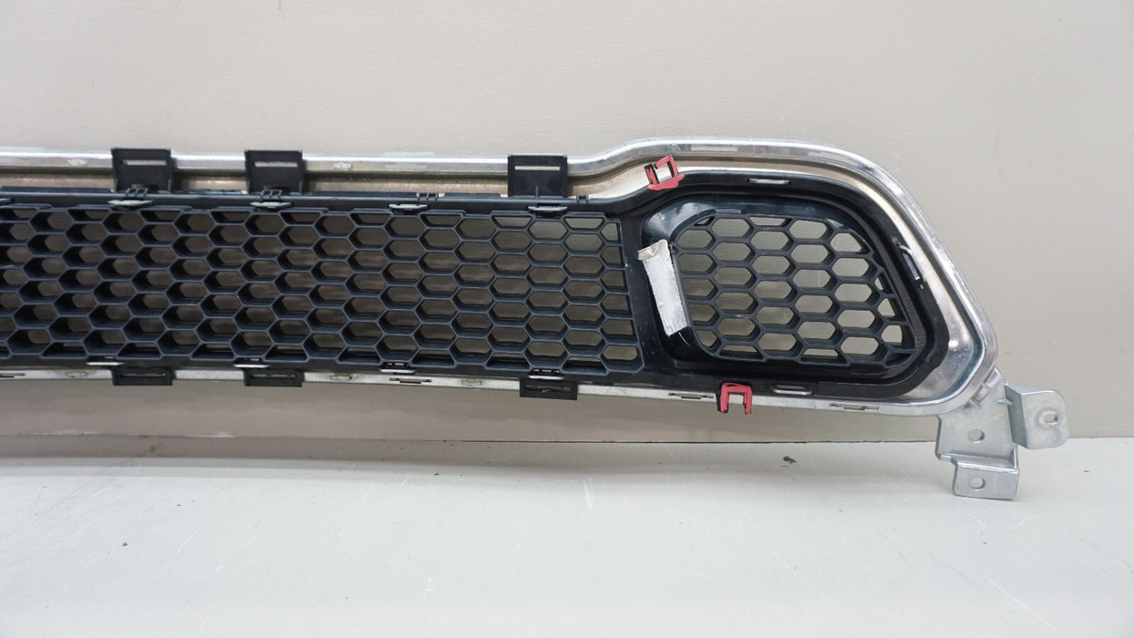 2014-2018 JEEP CHEROKEE FRONT LOWER BUMPER GRILLE OEM 68203230AB