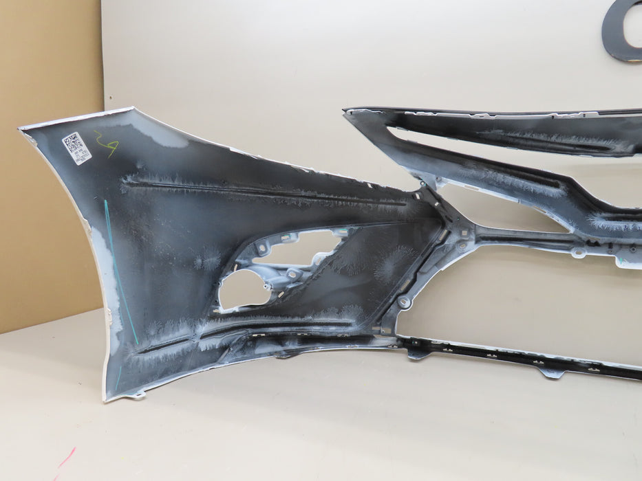 2018 2019 TOYOTA CAMRY FRONT BUMPER COVER OEM 52119-06E30