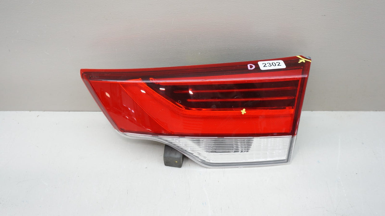 2017-2019 TOYOTA HIGHLANDER REAR RIGHT SIDE INNER TAIL LIGHT AFTERMARKET CAPA