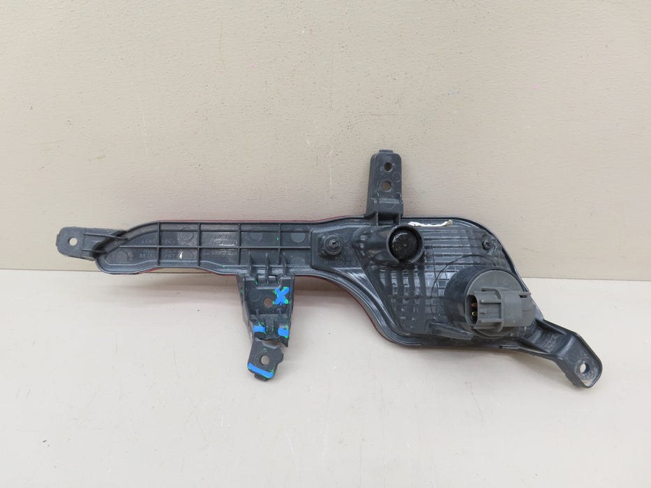 2021-2023 KIA SORENTO REAR LEFT DRIVER BACKUP TAIL LIGHT OEM 92405-P2000