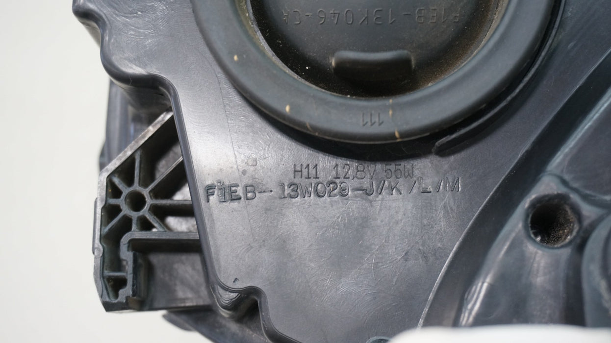 2015-2018 FORD FOCUS FRONT RIGHT SIDE HALOGEN HEADLIGHT OEM F1EB-13W029