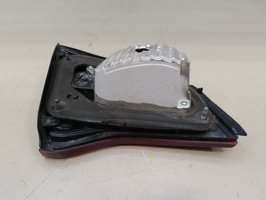 2015 2016 2017 SUBARU LEGACY REAR RIGHT PASSENGER INNER TAIL LIGHT OEM