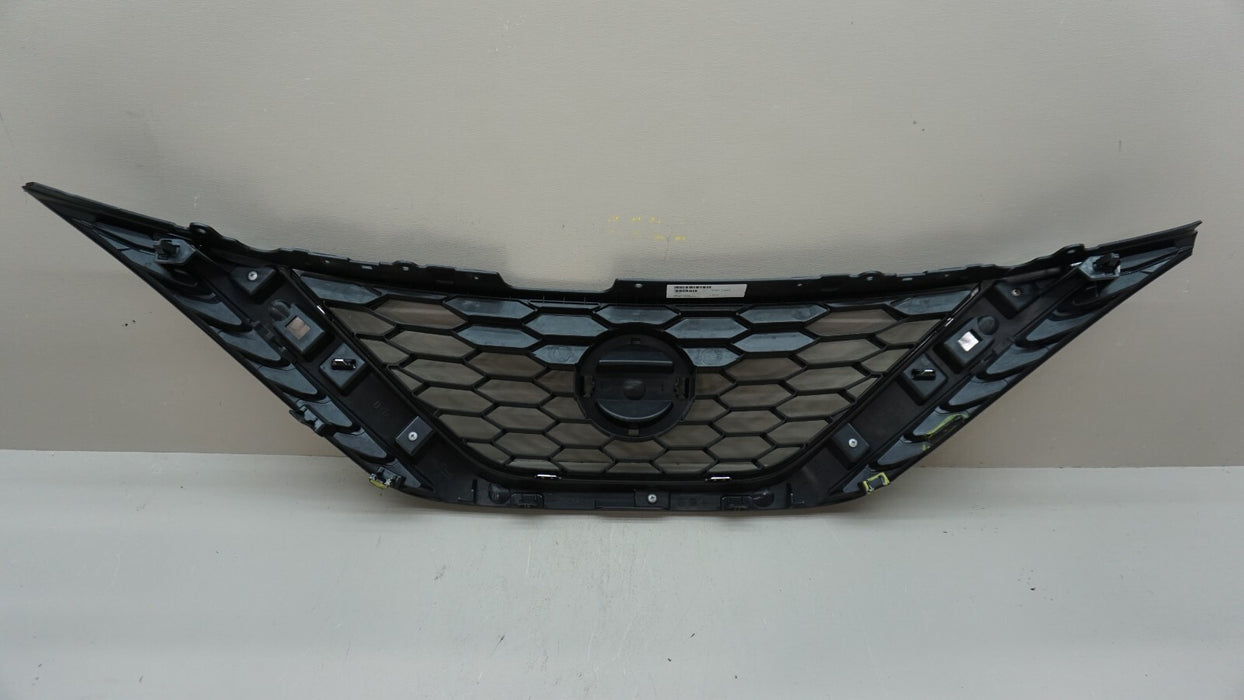 2016-2018 NISSAN SENTRA FRONT UPPER CENTER RADIATOR GRILLE AFTERMARKET