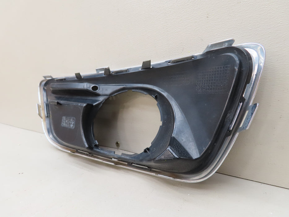 2013 2014 2015 2016 CHEVROLET MALIBU FRONT LEFT DRIVER FOG LIGHT BEZEL COVER OEM