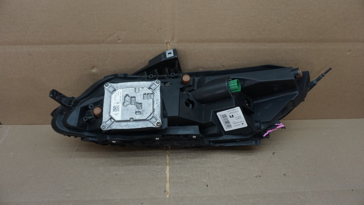 2014-2018 JEEP CHEROKEE FRONT RIGHT PASSENGER SIDE HEADLIGHT OEM 14 15 16 17 18