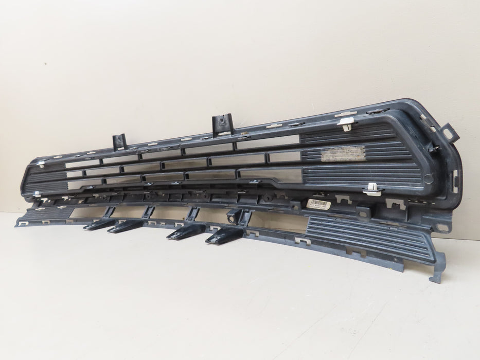 2020 2021 2022 2023 GMC ACADIA AT4 FRONT LOWER GRILLE OEM 84710313