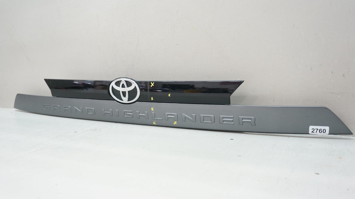 2024-2026 TOYOTA GRAND HIGHLANDER REAR TAILGATE GARNISH 76801-0E420 OEM