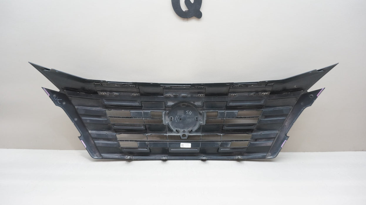 2024-2025 NISSAN ROGUE FRONT BUMPER RADIATOR GRILLE OEM 62310 6EN0A