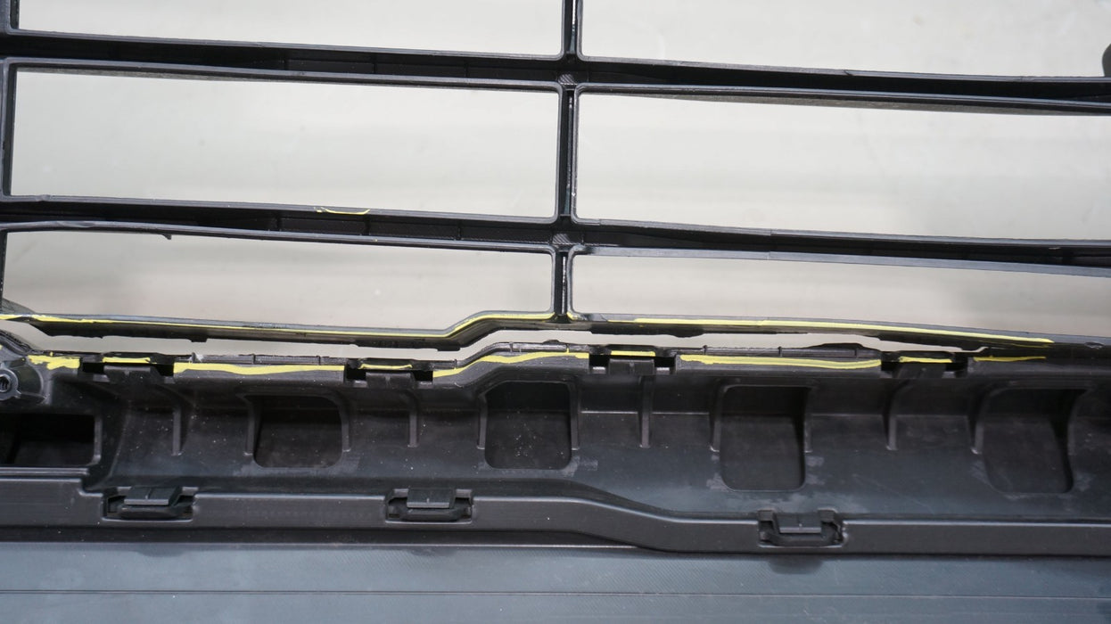 2024-2025 KIA CARNIVAL FRONT LOWER BUMPER VALANCE PANEL OEM 86512-R0510