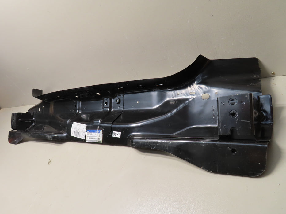2009-2019 Ford Flex Limited SE SEL Rear Body Panel SUPPORT 8A8Z-7440320-A OEM