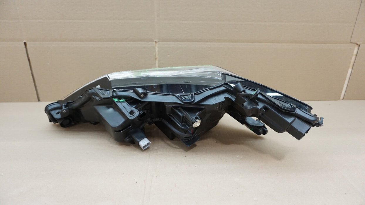 2018-2020 TOYOTA CAMRY FRONT RIGHT PASSENGER SIDE HEADLIGHT OEM 18 19 20