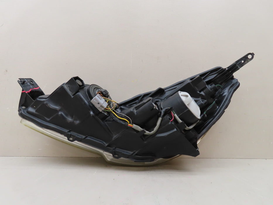 2013-2014 SUBARU LEGACY OUTBACK FRONT RIGHT SIDE HEADLIGHT LAMP HALOGEN OEM