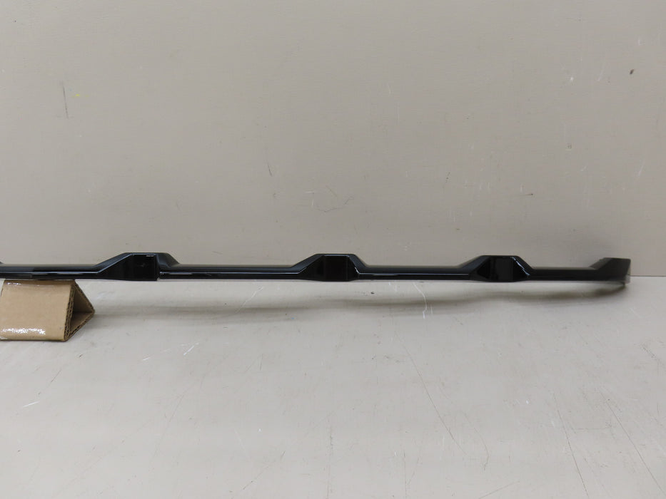 2022 2023 CHEVROLET SILVERADO 1500 FRONT GRILLE LOWER TRIM PIECE 06 OEM