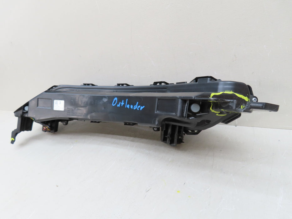 2022-2023 MITSUBISHI OUTLANDER RIGHT UPPER HEADLIGHT DRL COMBO LAMP OEM 8310A044