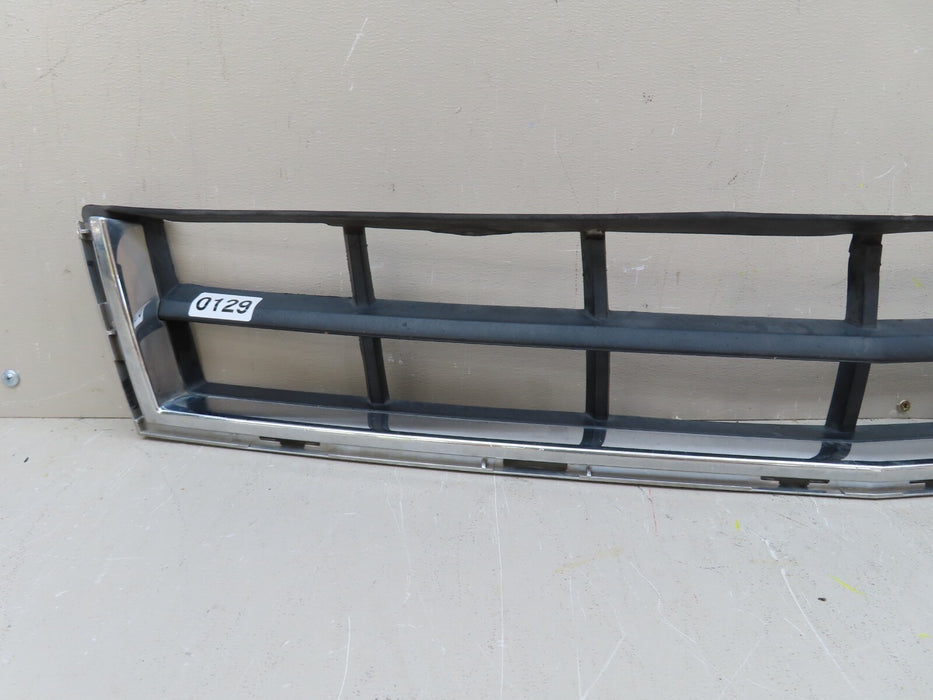 2010-2012 CADILLAC SRX SUV FRONT LOWER CENTER BUMPER GRILLE GRILL OEM 25778326