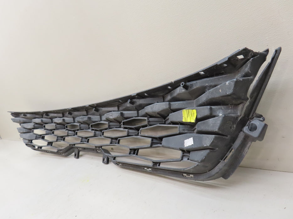2020-2022 KIA SELTOS FRONT RADIATOR GRILLE OEM