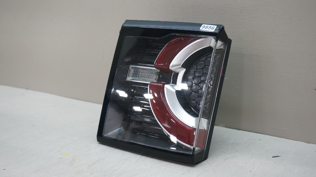 2015-2019 LAND ROVER DISCOVERY SPORT RIGHT INNER TAIL LIGHT OEM FK72-13192-DK