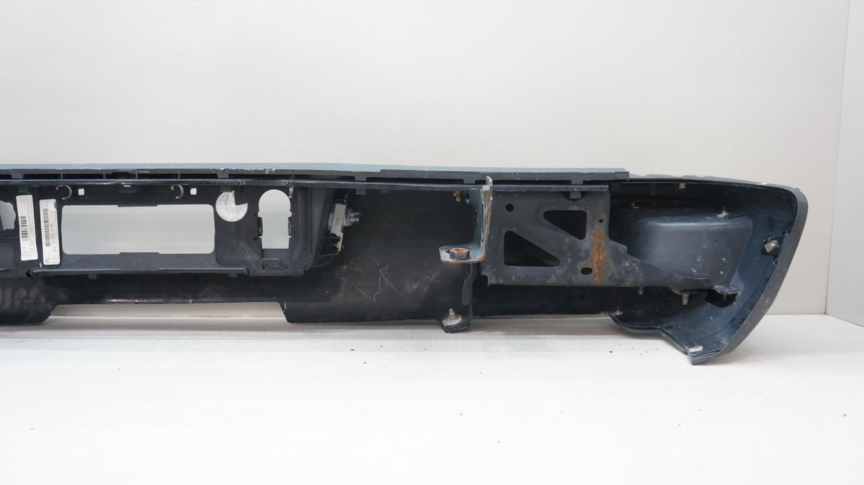 2014-2018 GMC SIERRA / CHEVROLET SILVERADO 1500 REAR METAL BUMPER OEM 84078016