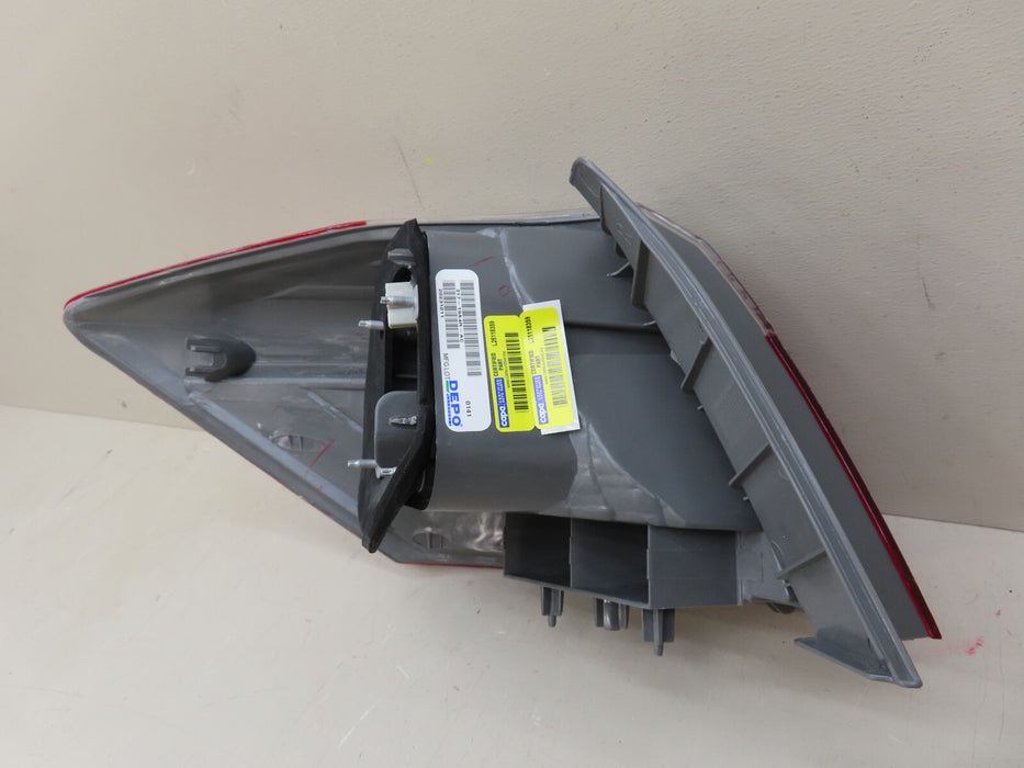 2013-2015 HONDA ACCORD REAR RIGHT PASSENGER SIDE TAIL LIGHT OUTER CAPA