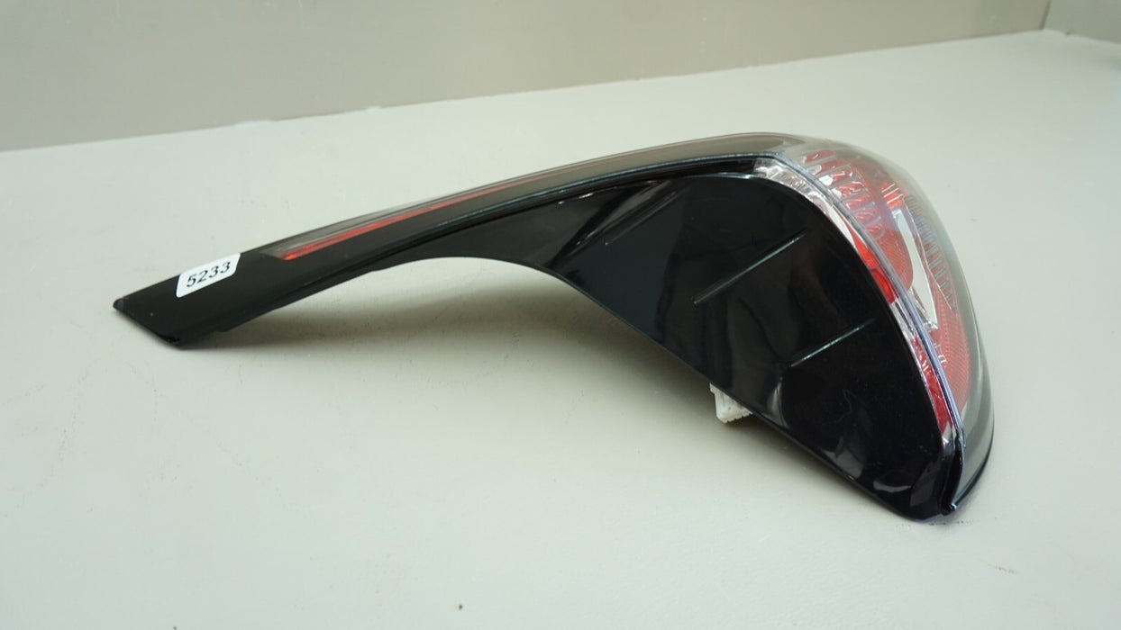 2015-2018 NISSAN MURANO REAR LEFT DRIVER SIDE INNER TAIL LIGHT BRAKE LAMP OEM