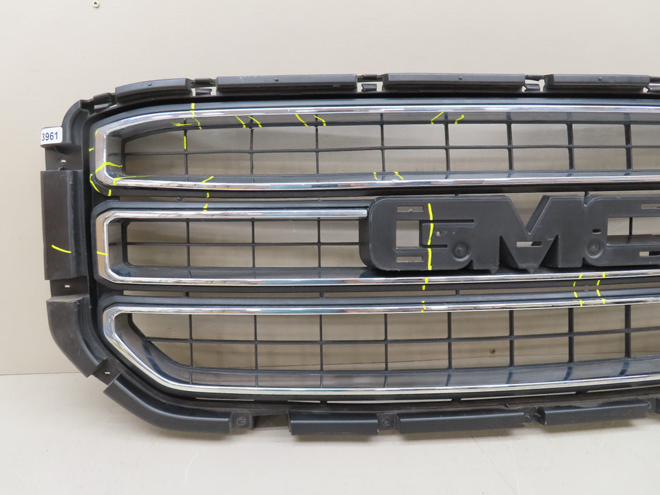 2015 2016 2017 2018 GMC YUKON FRONT RADIATOR GRILLE GRILL OEM 84119634