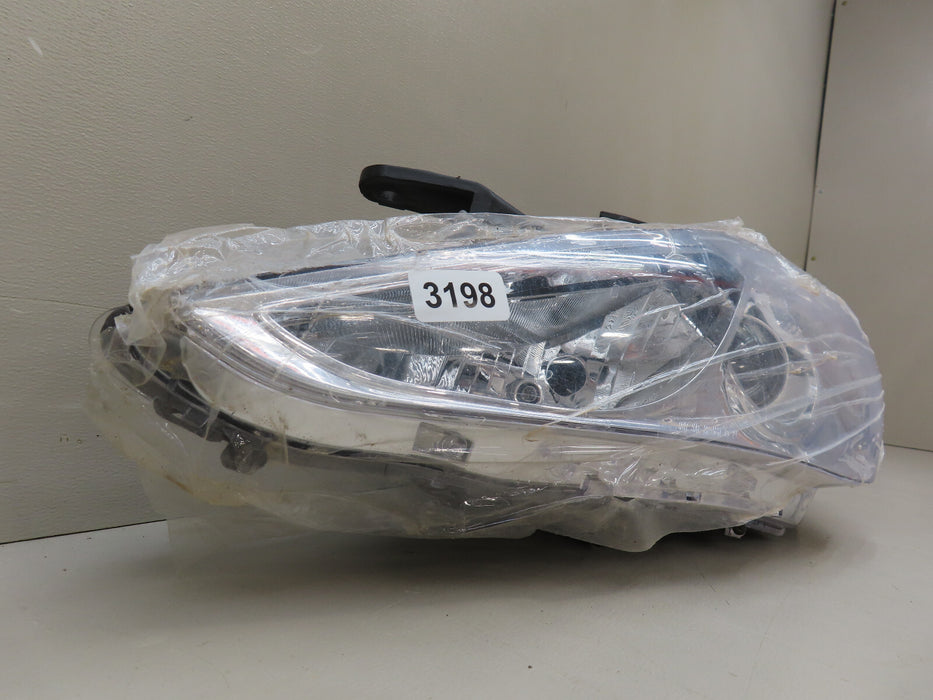 2011-2014 HYUNDAI SONATA FRONT LEFT DRIVER SIDE HEADLIGHT OEM