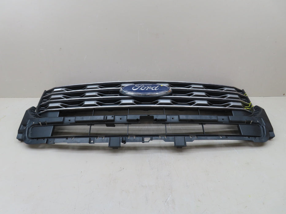 2016-2017 FORD EXPLORER FRONT BUMPER GRILLE GRILL W/ EMBLEM OEM FB53-8150-ABW