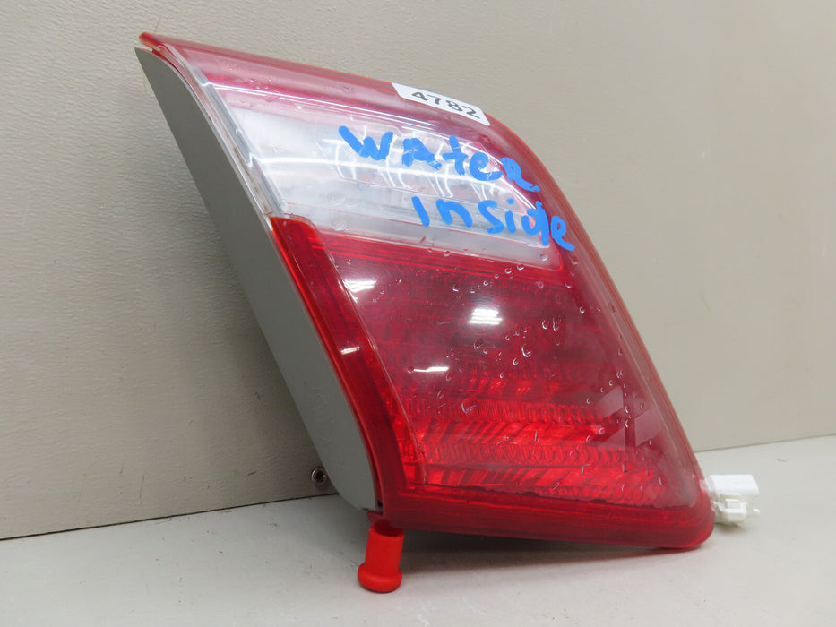 2007-2009 TOYOTA CAMRY REAR LEFT DRIVER SIDE TRUNK INNER TAIL LIGHT OEM