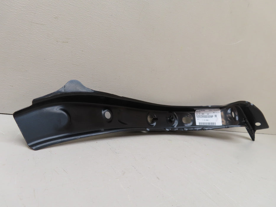 2014-2018 SUBARU FORESTER FRONT RIGHT UPPER RADIATOR SUPPORT BRACKET OEM