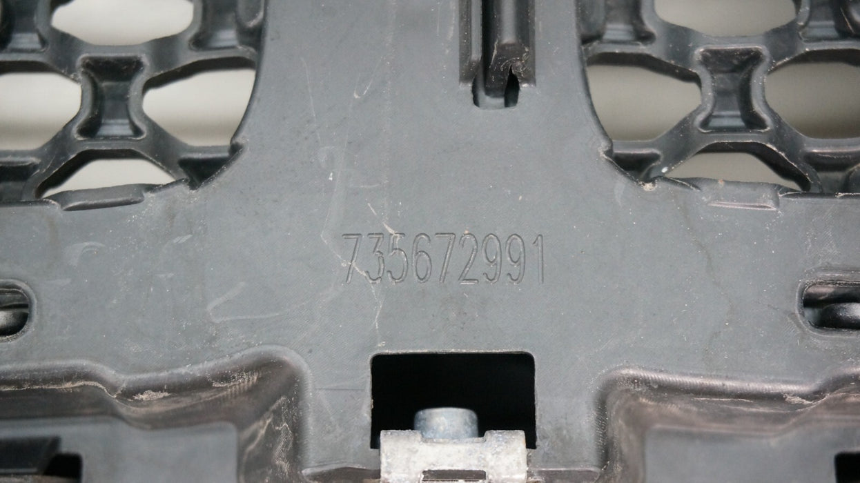 2019-2023 JEEP RENEGADE FRONT BUMPER RADIATOR GRILLE OEM