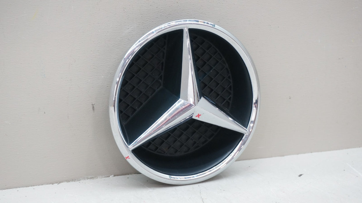 MERCEDES-BENZ E CLASS W213 FRONT RADIATOR GRILLE STAR BADGE EMBLEM A0008880100