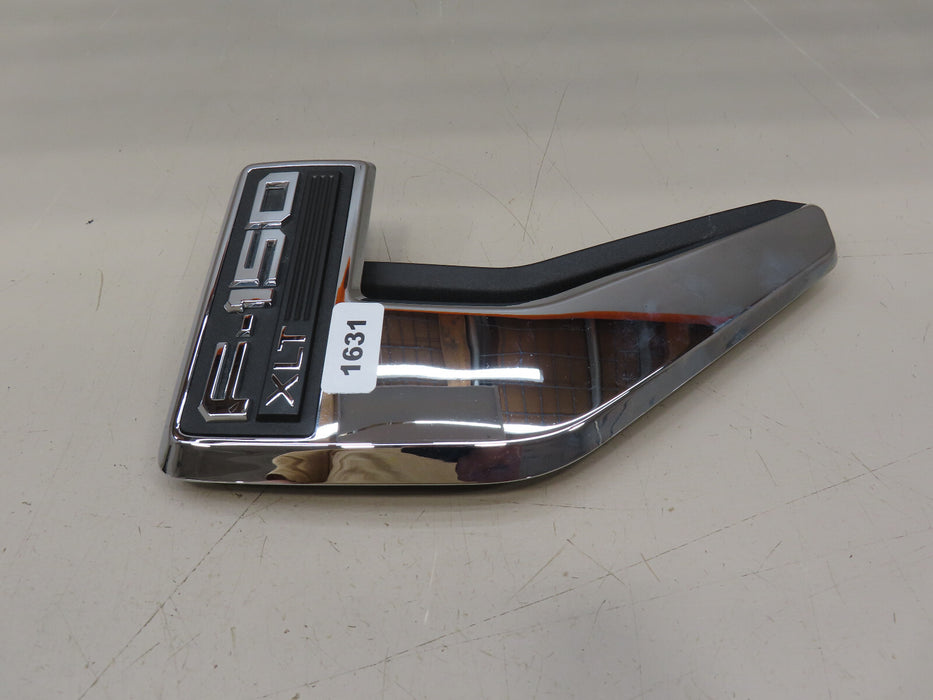 2021-2023 FORD F150 F-150 XLT LEFT DRIVER FENDER VENT NAMEPLATE OEM
