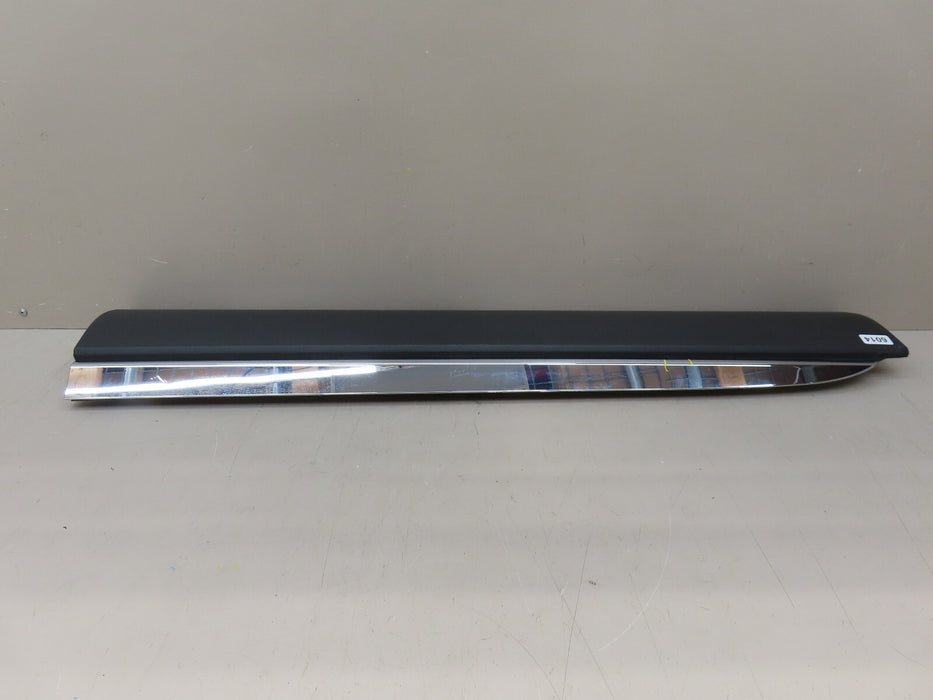 2020-2024 LINCOLN AVIATOR FRONT LEFT DRIVER SIDE DOOR LOWER MOLDING OEM