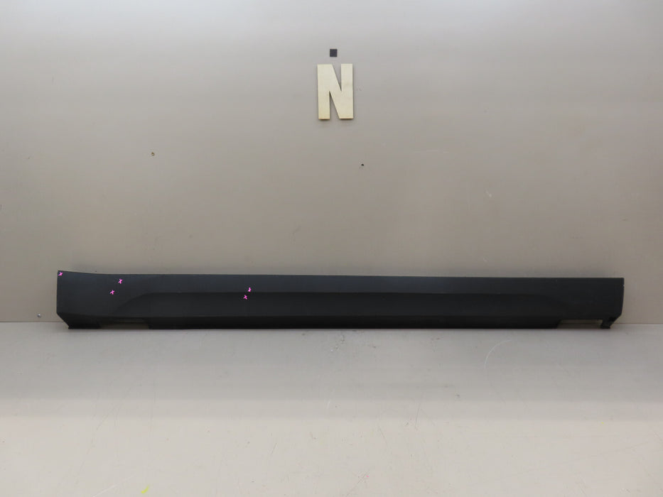 2021-2024 KIA SELTOS RIGHT LOWER ROCKER PANEL SKIRT MOLDING OEM 87754-Q5000