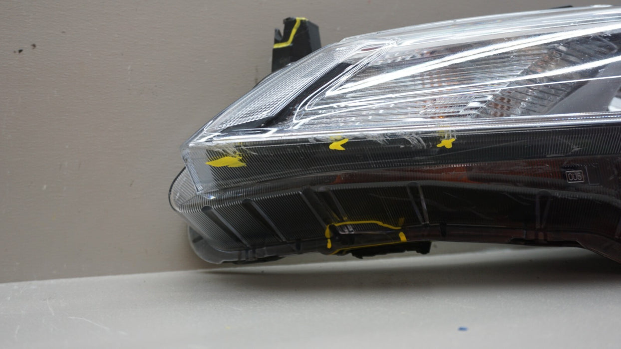 2021-2022 NISSAN KICKS FRONT LH LEFT DRIVER SIDE HEADLIGHT OEM
