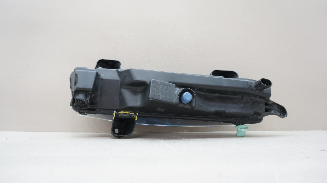 2022-2023 JEEP WAGONEER FRONT RIGHT PASSENGER SIDE FOG LIGHT 68425740AB OEM