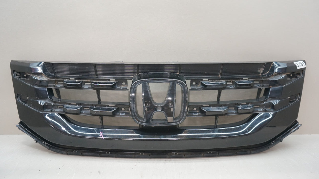 2014-2017 HONDA ODYSSEY FRONT RADIATOR GRILLE OEM 75100-TK8-A110-M1