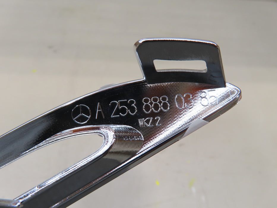 2017-2019 MERCEDES-BENZ GLC 300,350E,43AMG FRONT LEFT LOWER TRIM MOLDING OEM