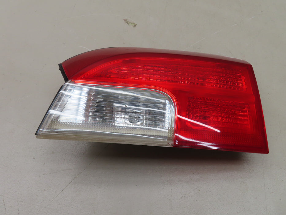 2010-2017 GMC Terrain RIGHT INNER TAILLIGHT LAMP OEM