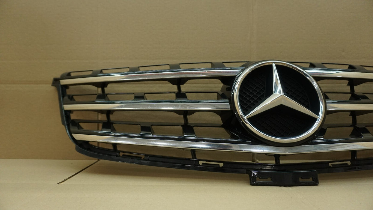 2012-2015 MERCEDES-BENZ ML350 FRONT BUMPER CENTER GRILL GRILLE OEM A0008880060
