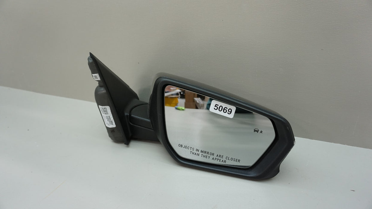 2016-2018 CHEVROLET MALIBU FRONT RIGHT PASSENGER SIDE MIRROR OEM 607557782