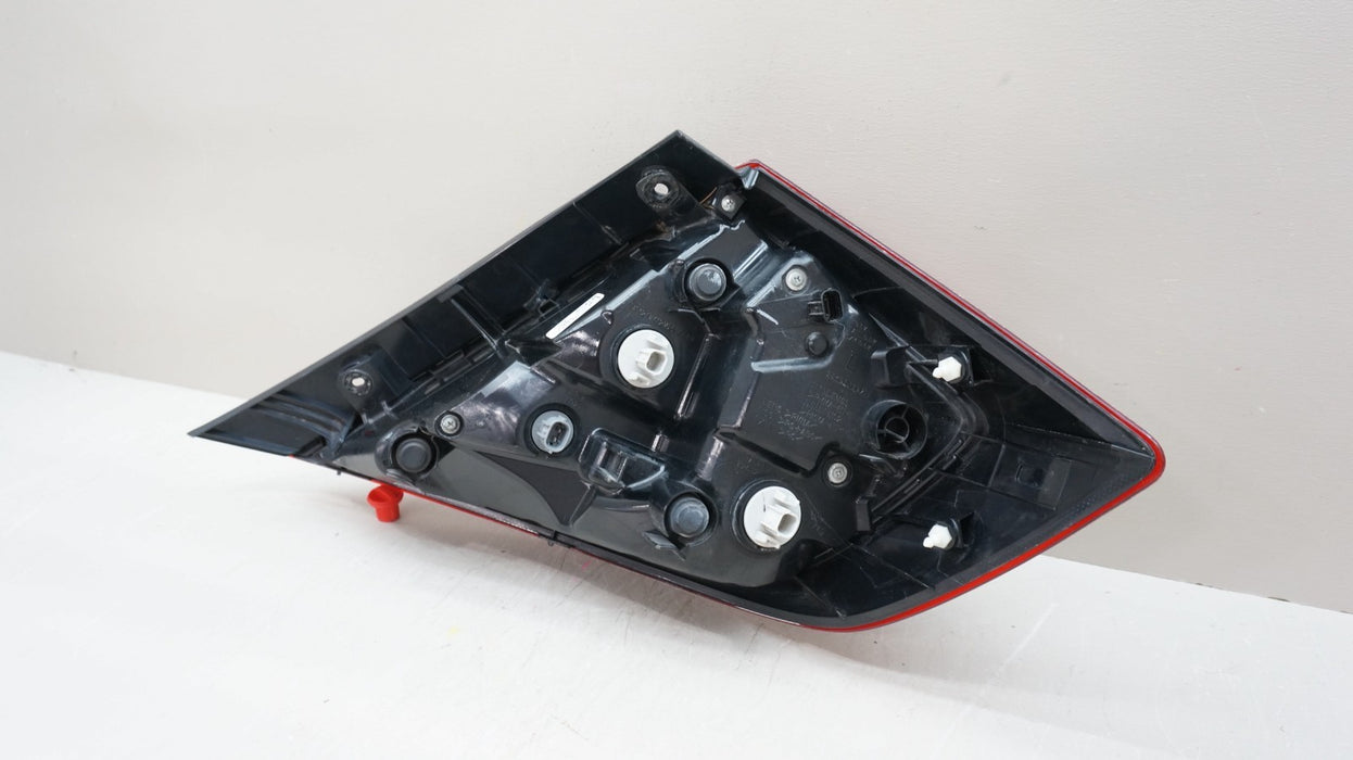 2016-2021 HONDA CIVIC REAR LEFT DRIVER SIDE TAIL LIGHT OEM