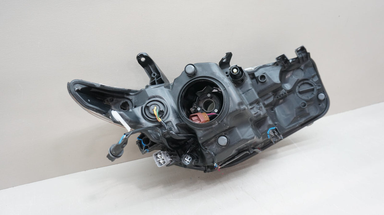2016-2018 TOYOTA COROLLA IM FRONT LEFT DRIVER SIDE HEADLIGHT OEM