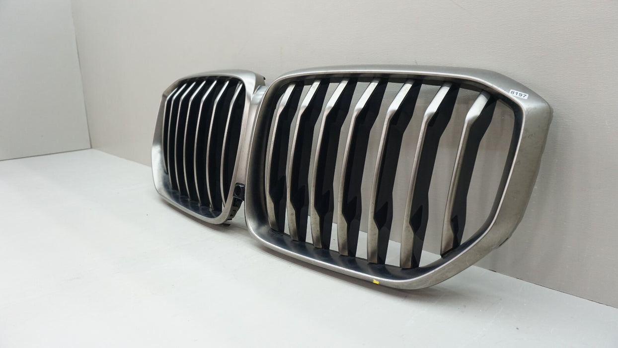 2019-2023 BMW X5 G05 FRONT RADIATOR GRILLE GRILL 7454887 OEM 19 20 21 22 23