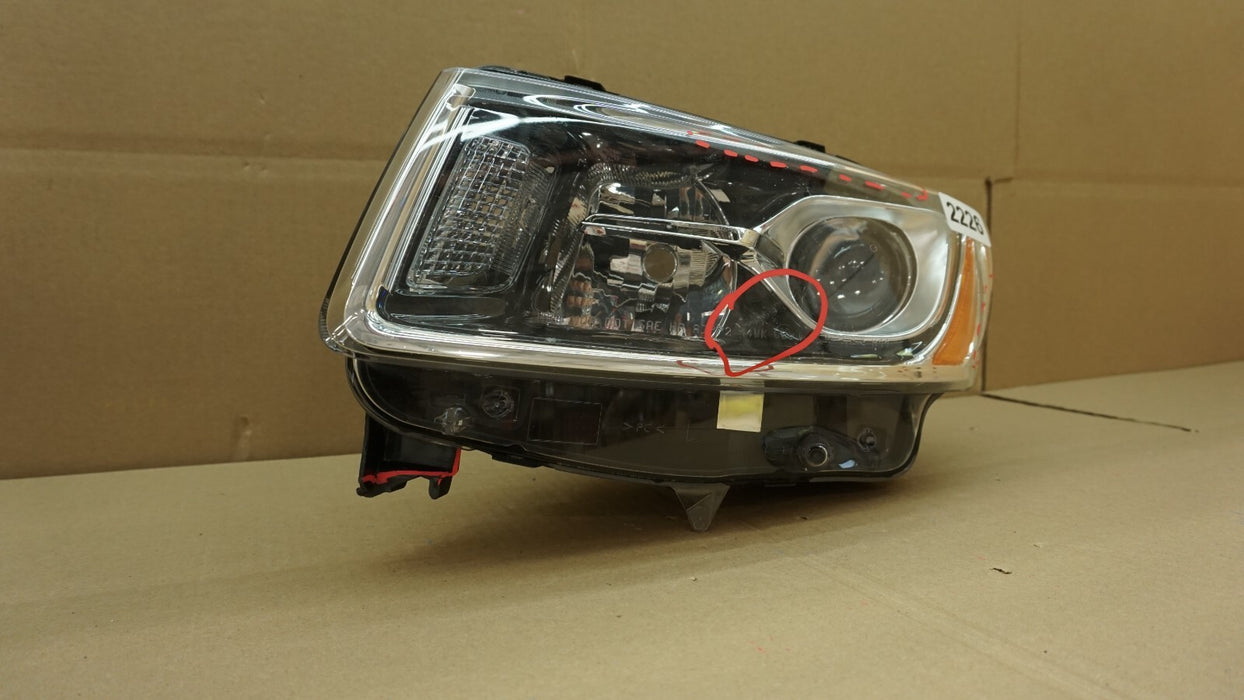 2014-2016 JEEP GRAND CHEROKEE FRONT LEFT DRIVER SIDE HEADLIGHT HALOGEN OEM